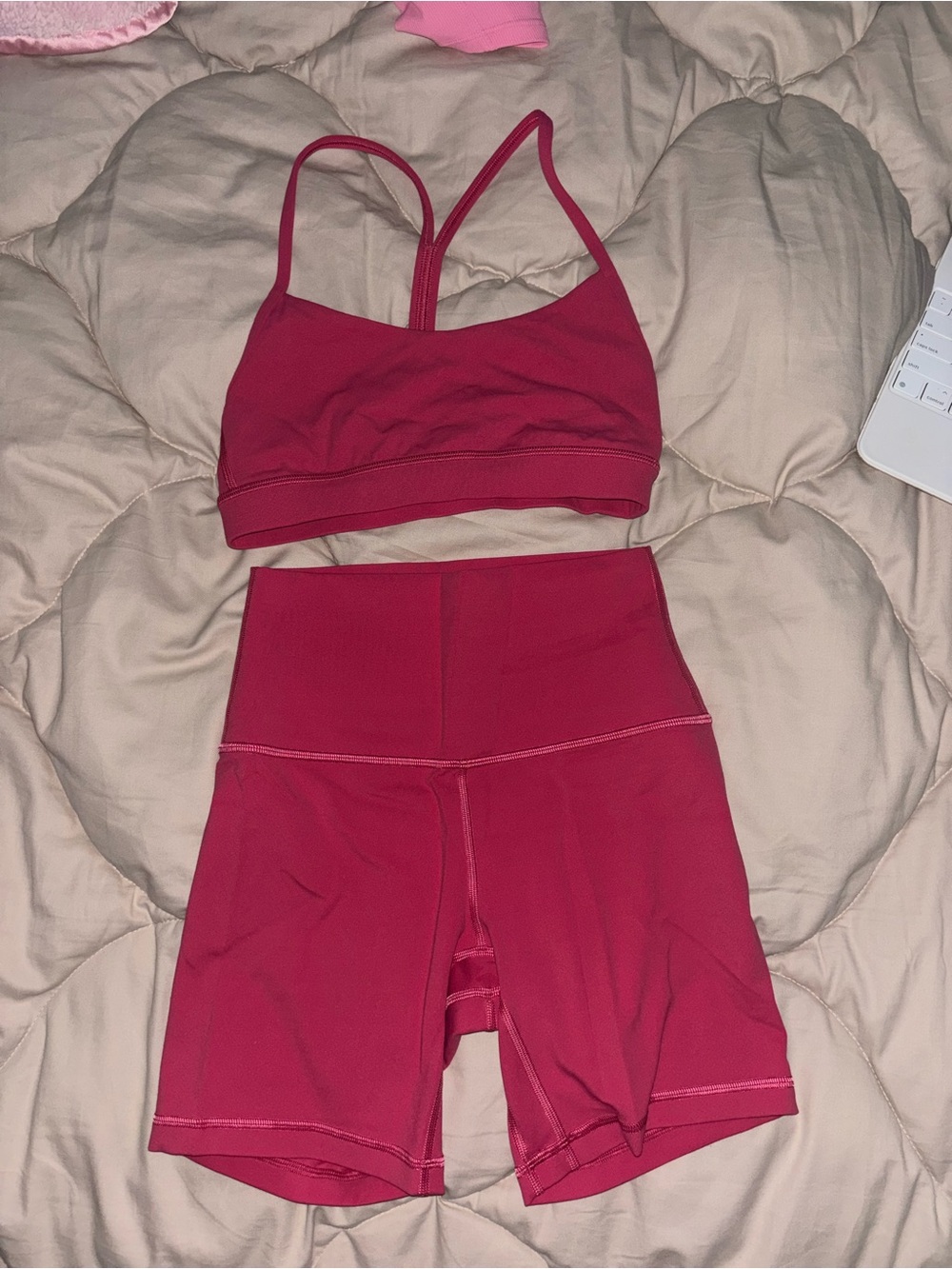 lululemon align 6” shorts and flow y bra set
